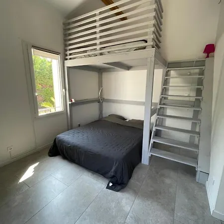 Pierre Et Mer, Maison 6 Personnes A Deux Pas Des Plages Hotel Hyères